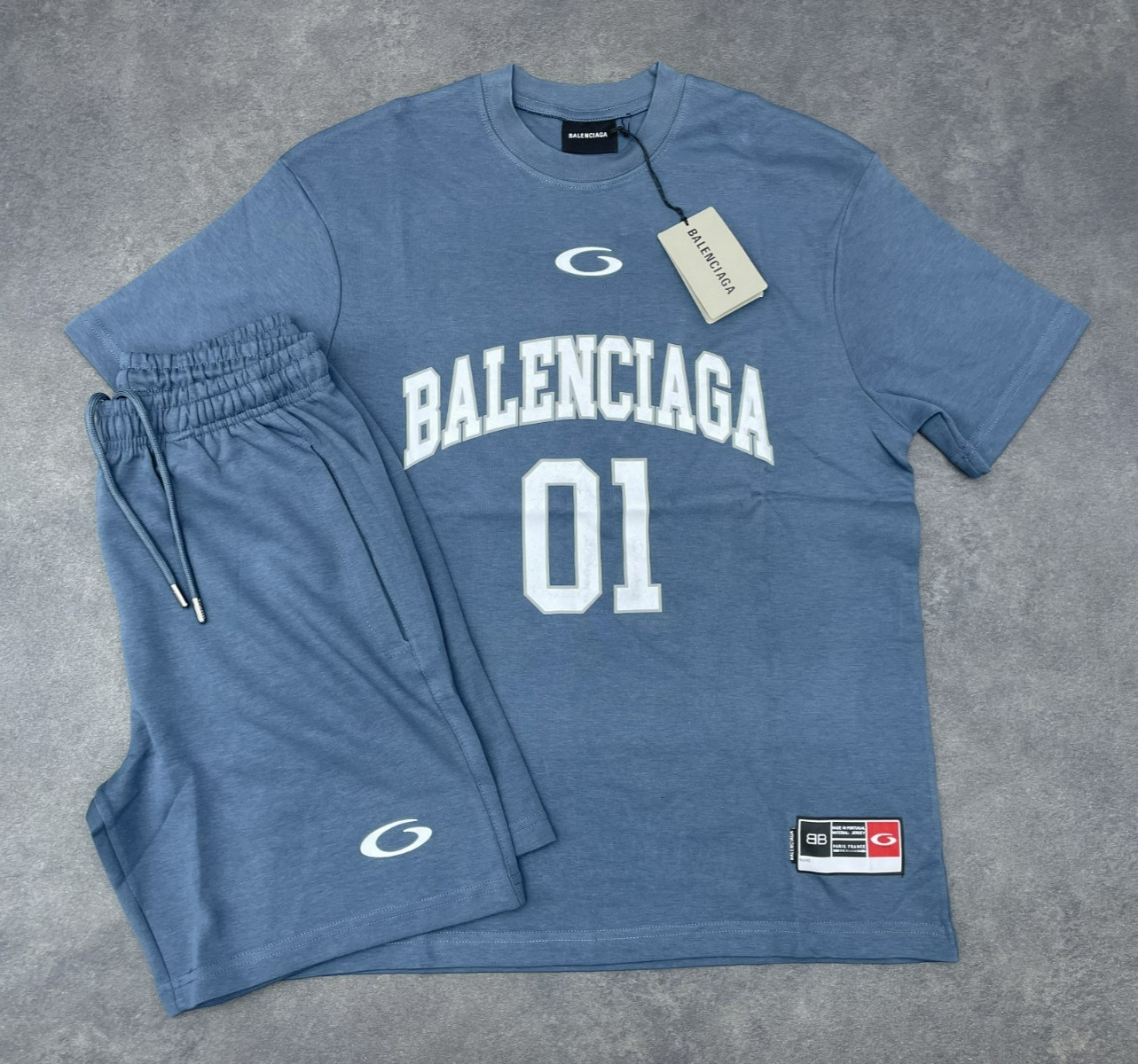 Balenciaga Men\'s Oil Color Bottom and Top Set Medium Balenciaga Men\'s Oil Color Bottom and Top Set Medium