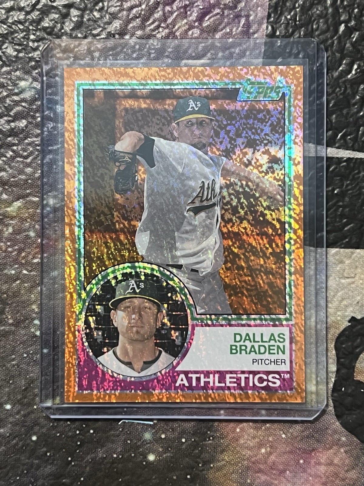 🔥🔥2021 Topps Archives 1983 Topps Dallas Braden #167 Orange Hot Foil /15🔥🔥 🔥🔥2021 Topps Archives 1983 Topps Dallas Braden #167 Orange Hot Foil /15🔥🔥