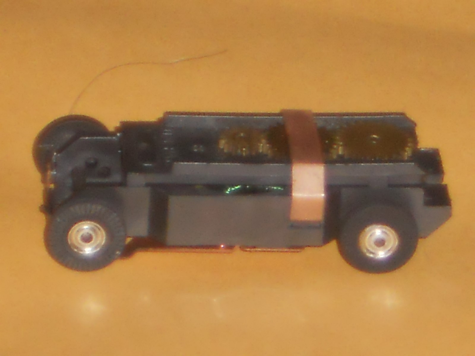 VINTAGE AURORA TJET RECONDITION SOLID RIVET CHASSIS HO SLOT CAR VINTAGE AURORA TJET RECONDITION SOLID RIVET CHASSIS HO SLOT CAR