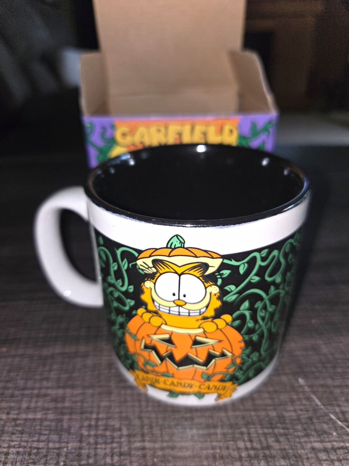 Vintage Enesco Garfield Halloween Pumpkin Jack O Lantern Ceramic Mug Boxed