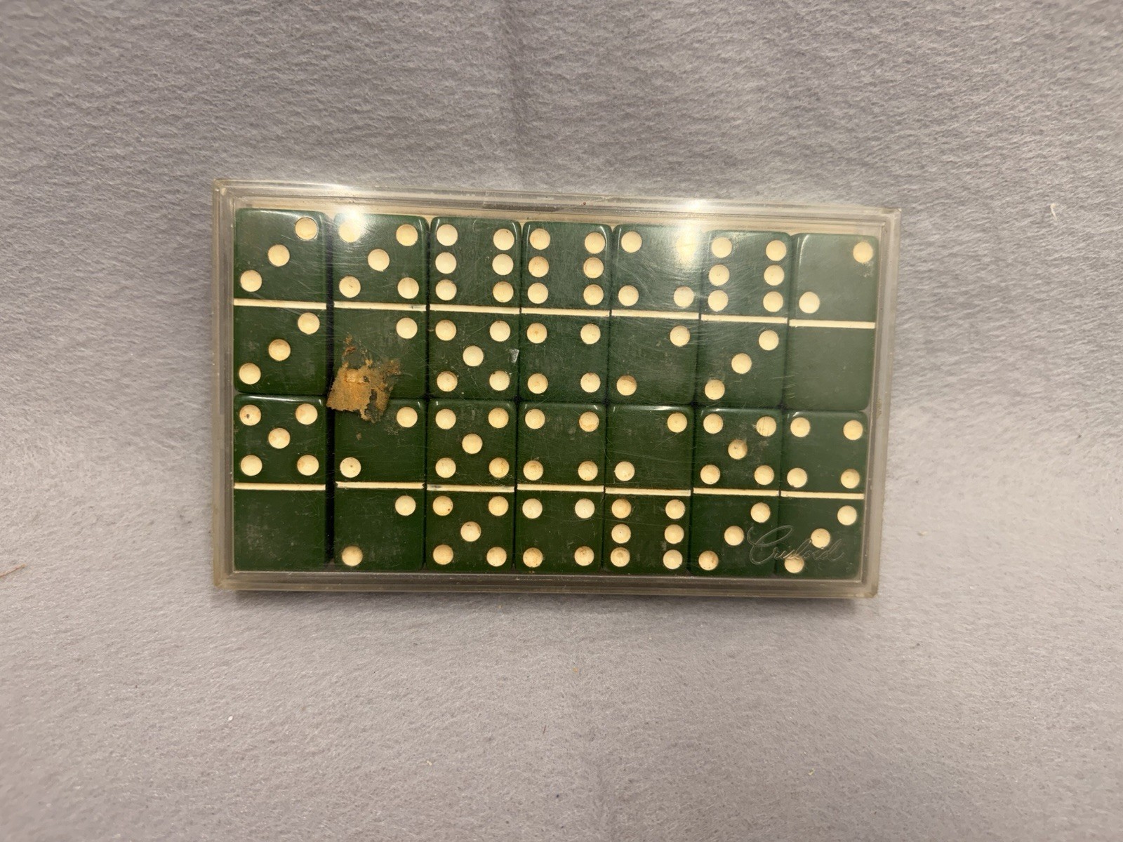 Vintage Crisloid Green Dominoes Complete Set In Original Clear Case Vintage Crisloid Green Dominoes Complete Set In Original Clear Case