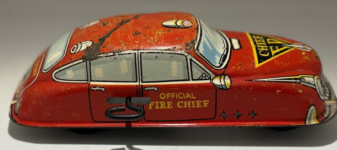 Vintage Marx Fire Chief Tin Litho Wind Up Car Red Original Key Vintage Marx Fire Chief Tin Litho Wind Up Car Red Original Key
