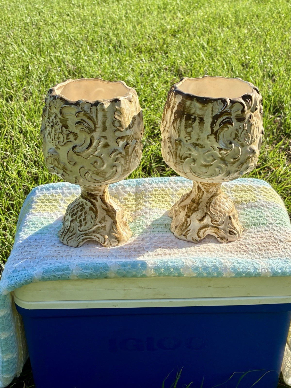 PAIR VINTAGE ARDCO FINE QUALITY “HOLLYWOOD REGENCY” GOBLET PLANTERS PAIR VINTAGE ARDCO FINE QUALITY “HOLLYWOOD REGENCY” GOBLET PLANTERS
