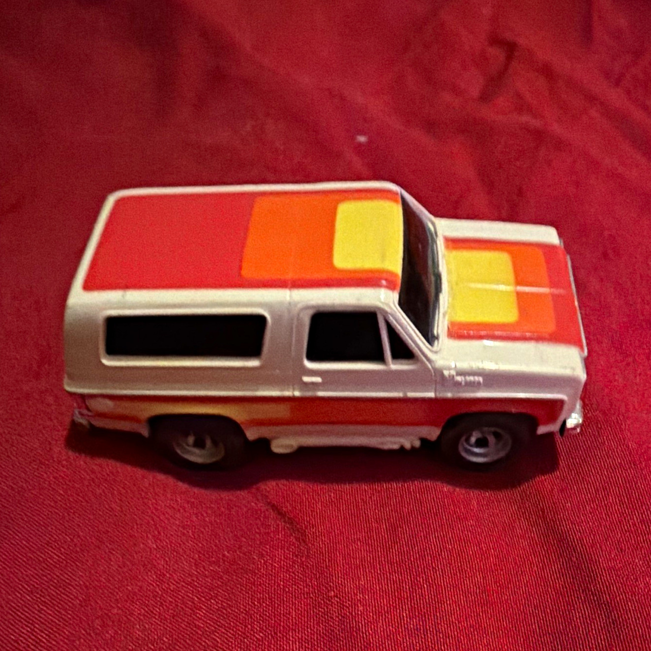 Faller AFX HO Scale Slot Car 1970 Ford Bronco SUV White Orange Red Faller AFX HO Scale Slot Car 1970 Ford Bronco SUV White Orange Red
