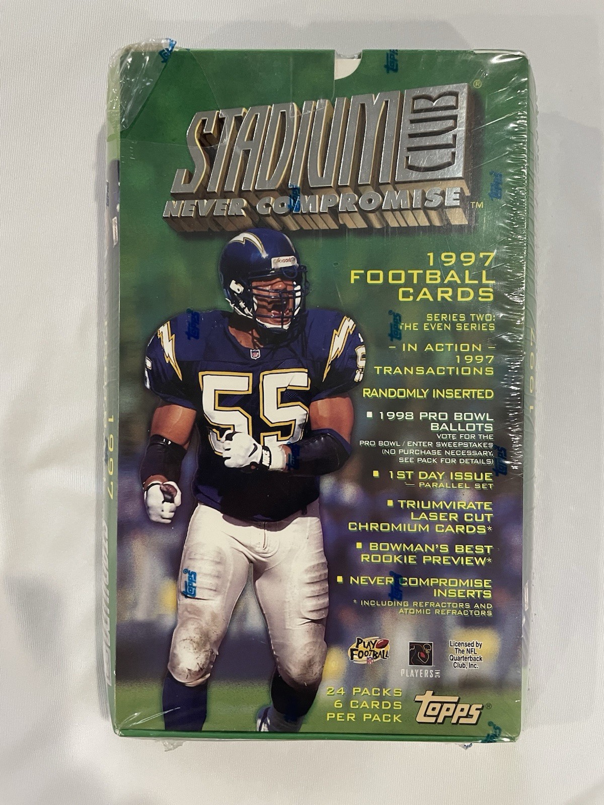1997 Stadium Club Never Compromise Series 2 Even Series Football Box Sealed