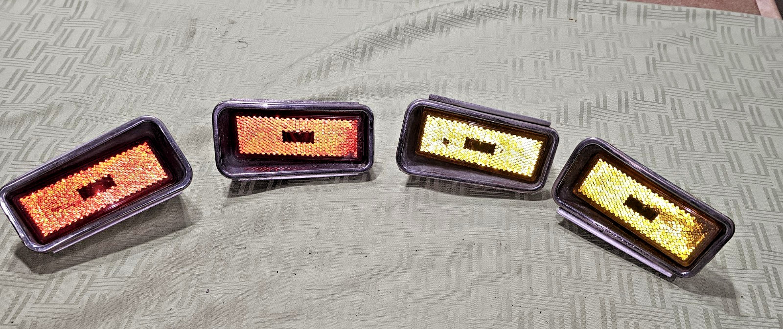 FIAT 124 SPIDER  Front and Rear Side Marker Lights Set of 4                   27