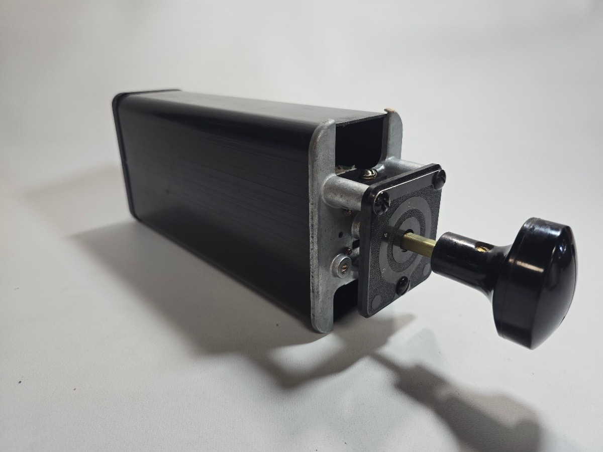 GE General Electric SB-1 Rotary Switch 361A7833G1X2 Multi-Position Control Knob GE General Electric SB-1 Rotary Switch 361A7833G1X2 Multi-Position Control Knob