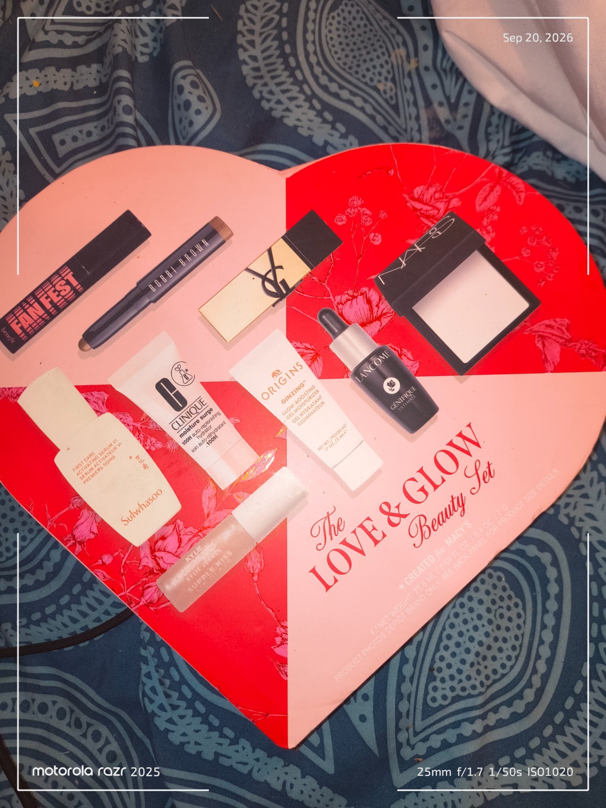 love and glow beauty set love and glow beauty set