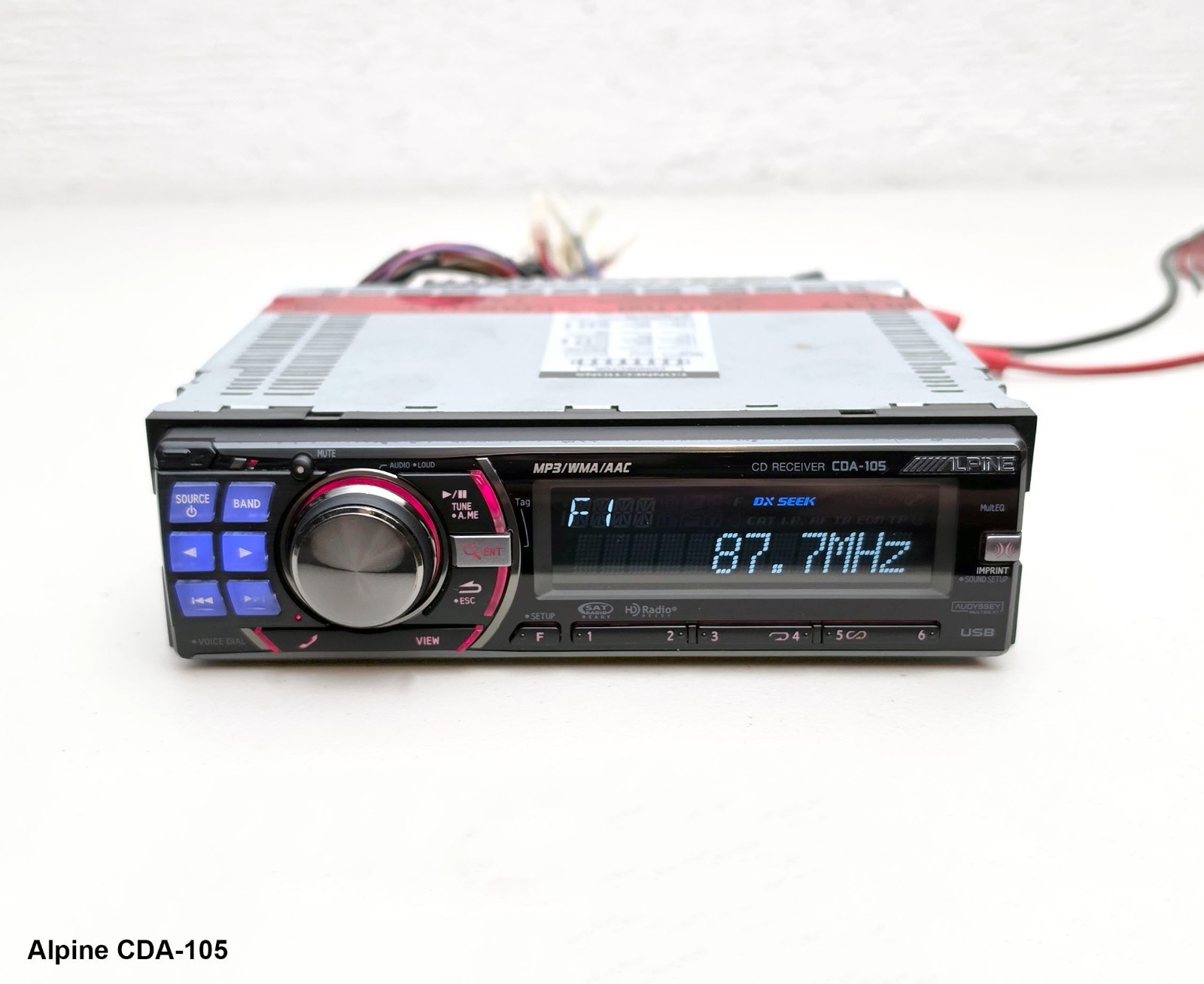 ALPINE CDA-105 1 DIN IN-DASH CAR STEREO CD PLAYER MP3/WMA/AAC USB iPOD CONTROL