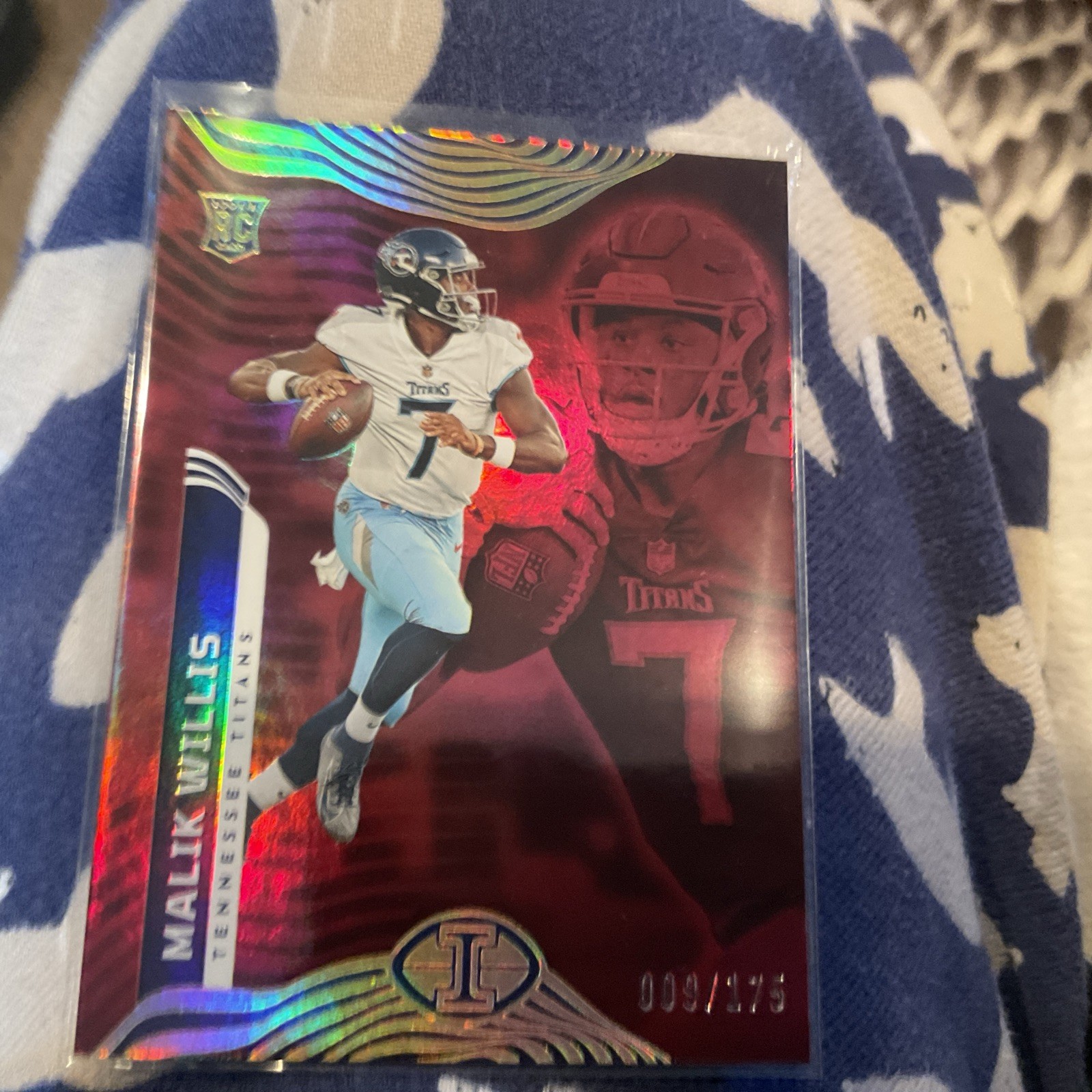 2022 panini illusions malik Willis trophy collection red/175 2022 panini illusions malik Willis trophy collection red/175