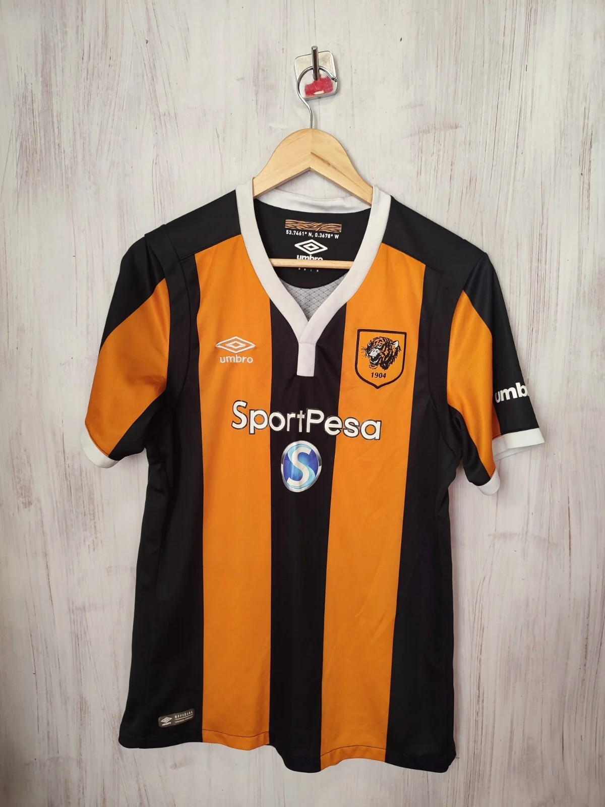 Hull City 2016 2017 home Sz M Umbro football shirt soccer jersey maillot kit tee Hull City 2016 2017 home Sz M Umbro football shirt soccer jersey maillot kit tee