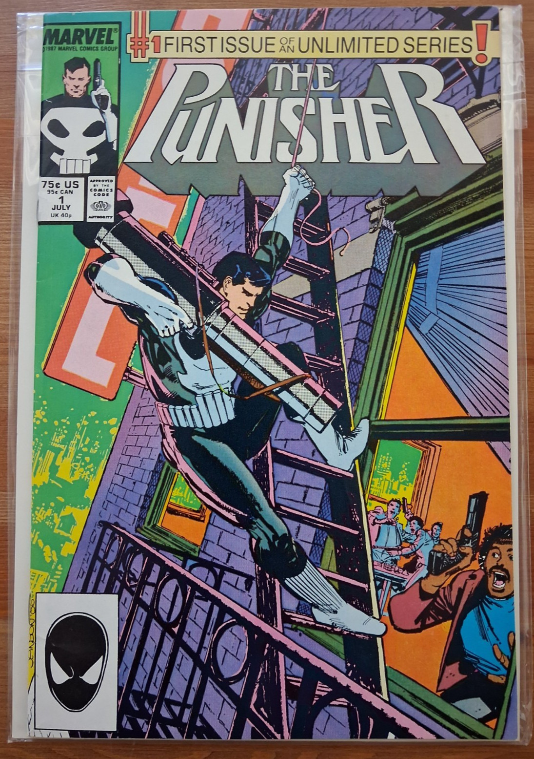 The Punisher #1 (Marvel Comics July 1987) VG The Punisher #1 (Marvel Comics July 1987) VG