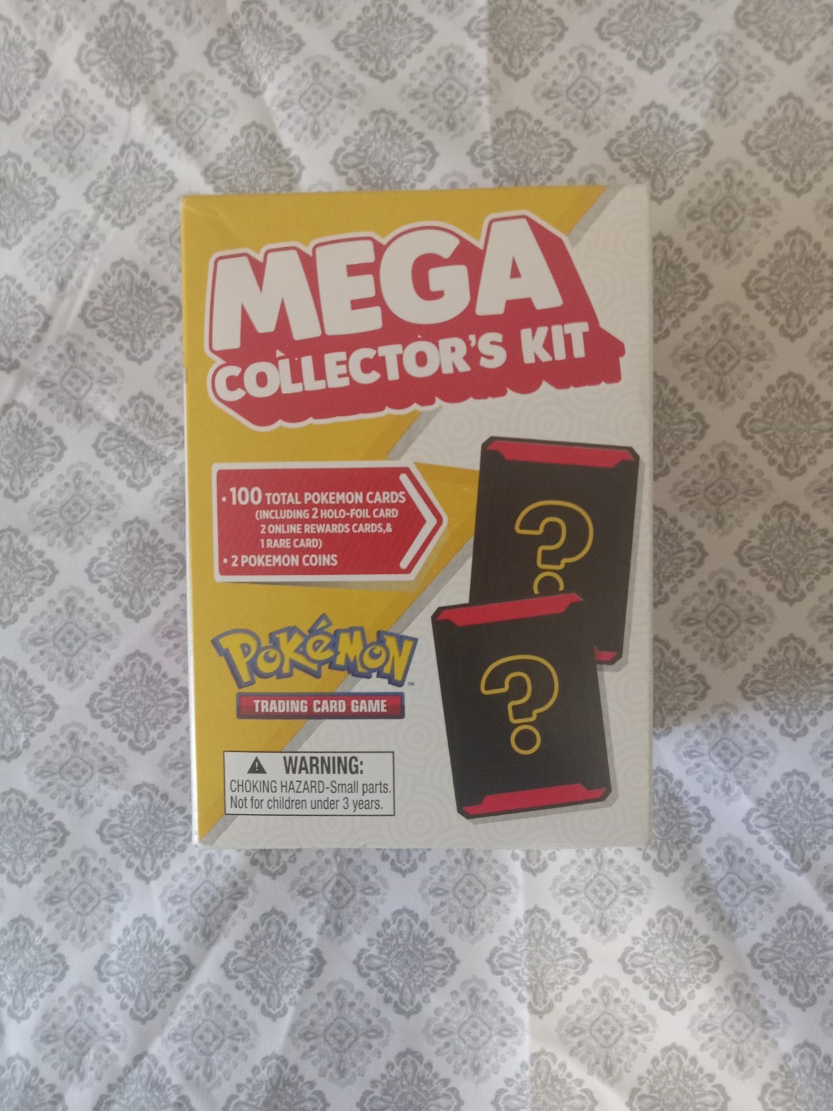 Pokémon TCG Mega Collector\'s Kit Special Edition 100 Cards 2 Coins English Pokémon TCG Mega Collector\'s Kit Special Edition 100 Cards 2 Coins English