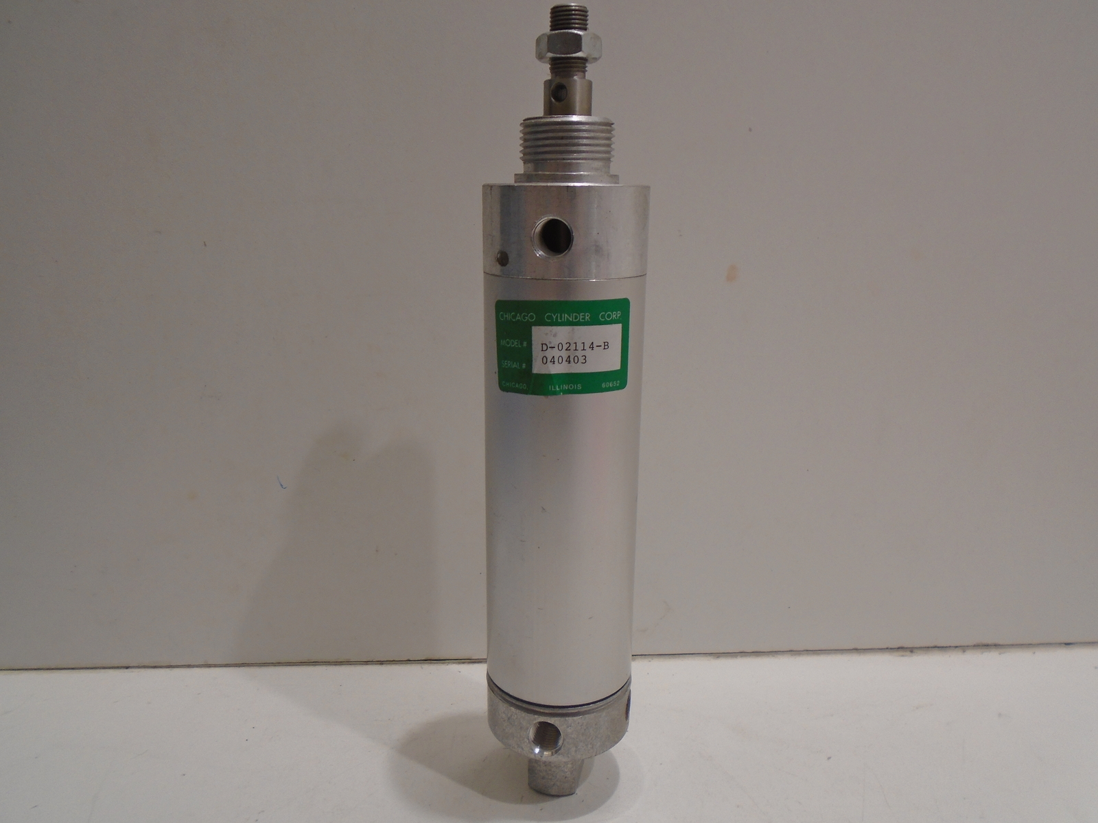 *NEW* CHICAGO CYLINDER CORP. D-02114-B CYLINDER
