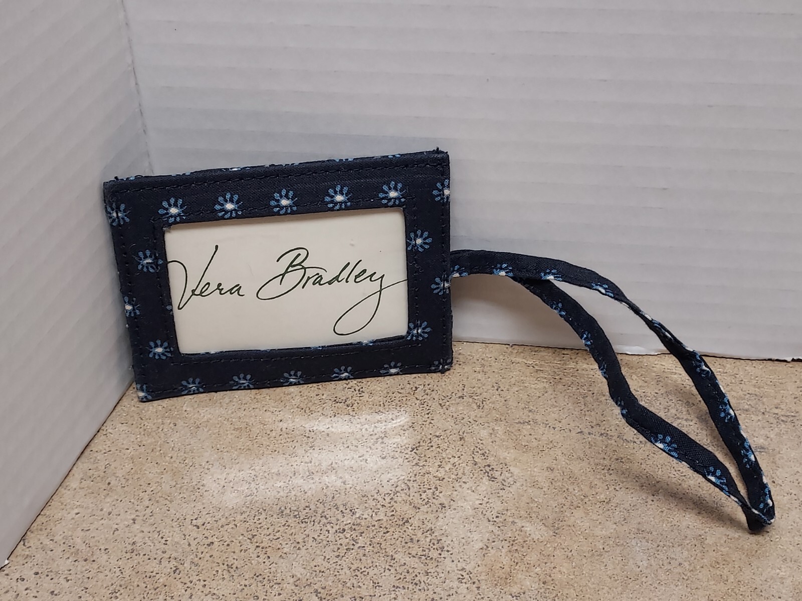 VTG Vera Bradley  LUGGAGE TAG Retired Seaport Navy NOS Laminated Trvl ID Holder