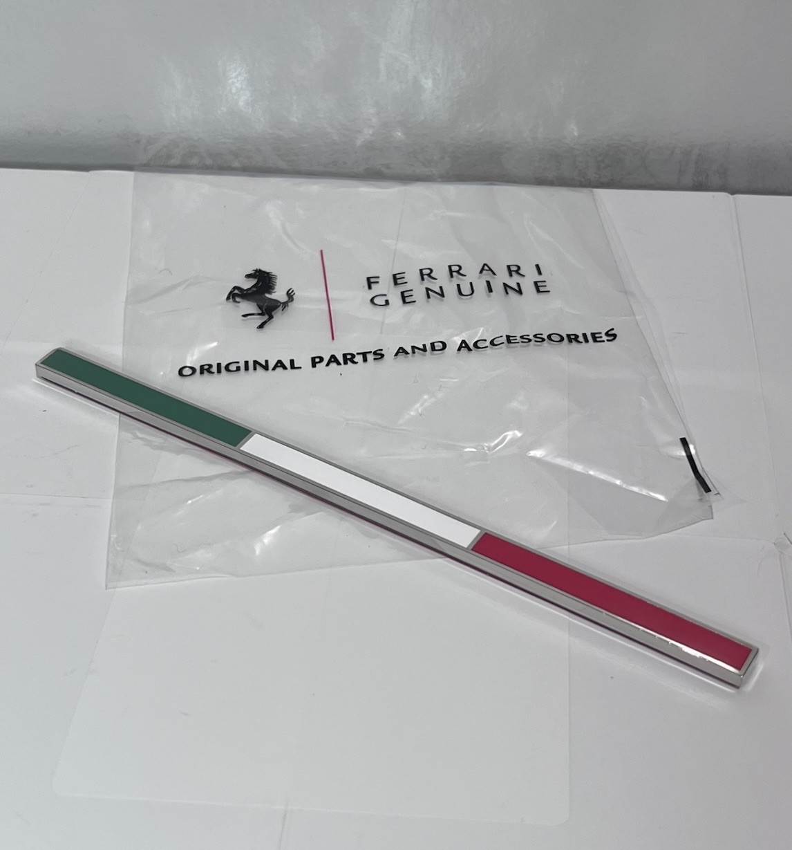 Genuine Ferrari Italian Rear Flag Badge Emblem 599 360 430 458 488 OEM:84706300 Genuine Ferrari Italian Rear Flag Badge Emblem 599 360 430 458 488 OEM:84706300