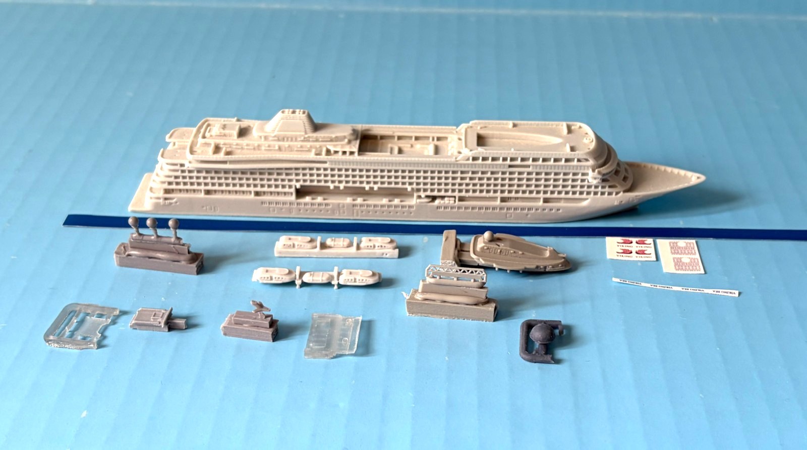 Model Kit Cruise Ship Viking Star Class Resin 1:1250 By Scherbak