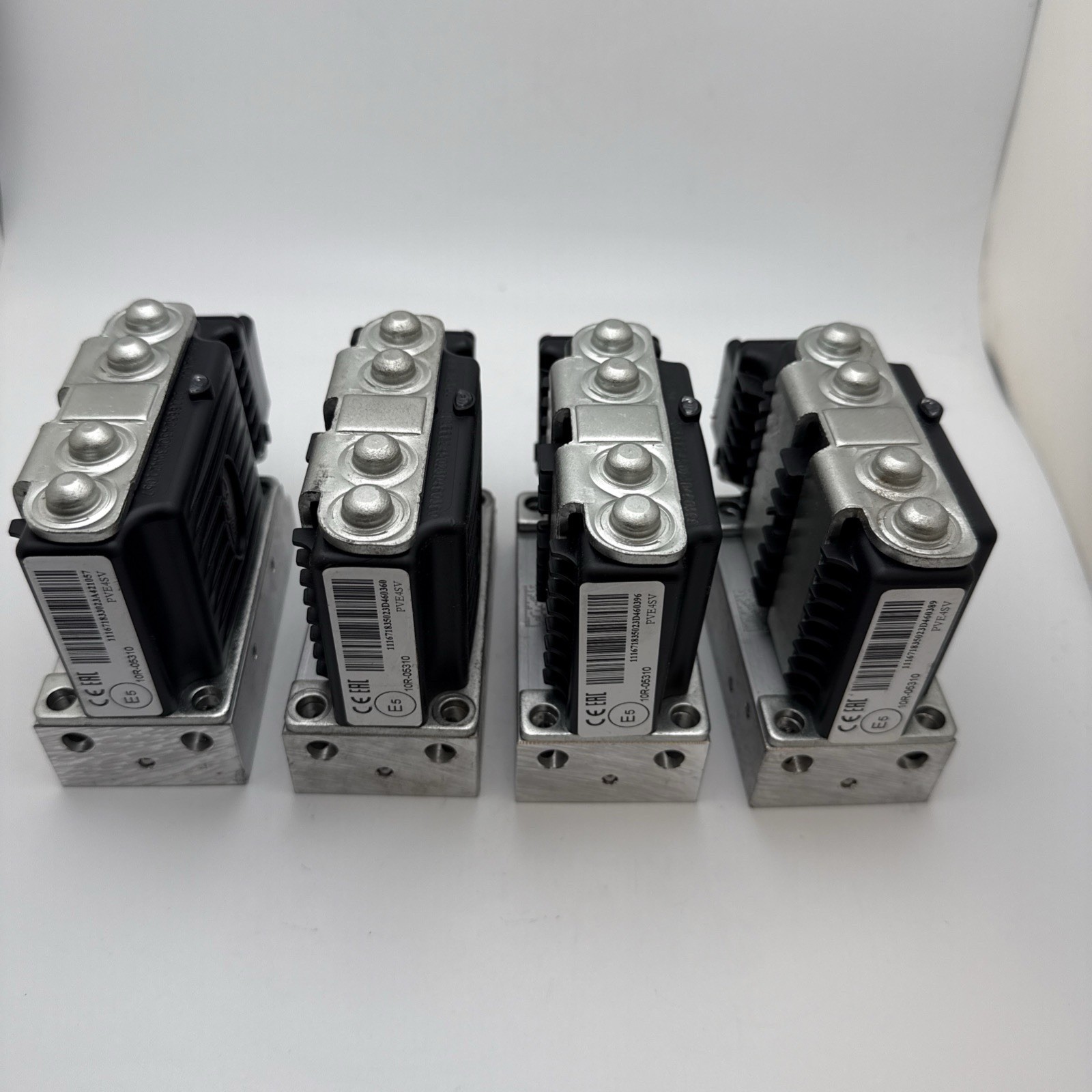 NEW DANFOSS control module 11166824 PVEH 32(S7) NEW DANFOSS control module 11166824 PVEH 32(S7)