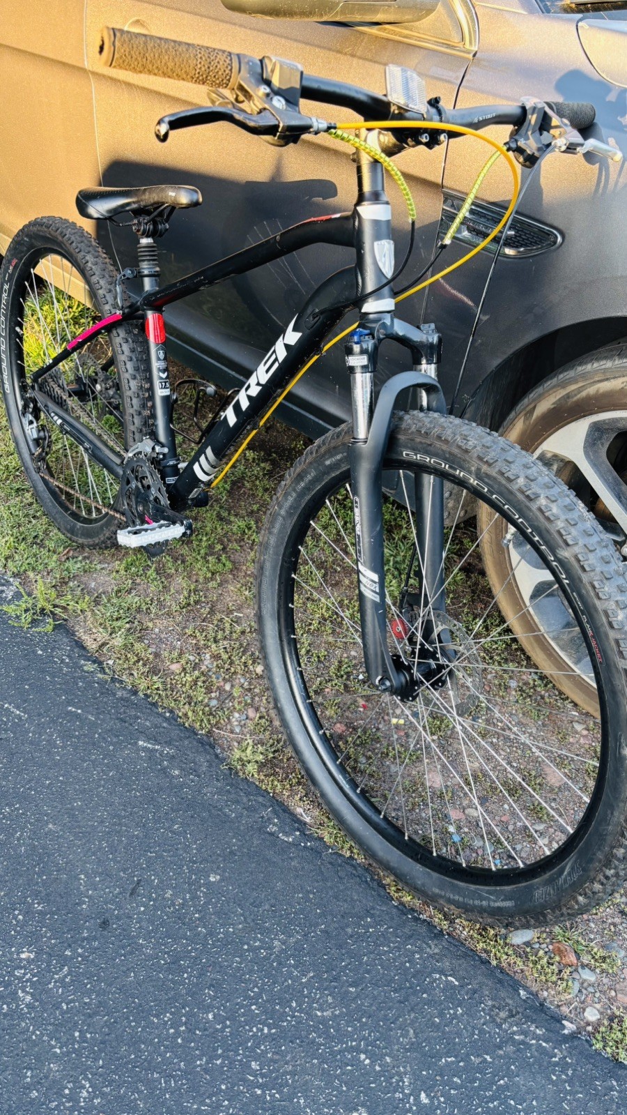 Trek Dual Sport 8.4 DS MOUNTAIN BIKE 27.5” Wheel 17.5” Alloy Frame Unisex hybrid