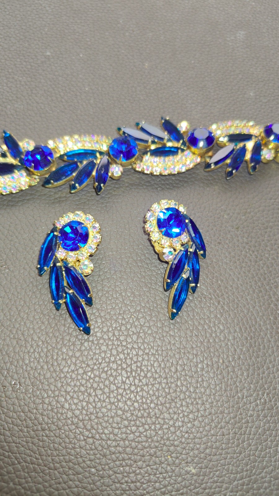 Vintage Juliana D&E Bracelet and Earrings Set (DeLizza & Elster Juliana)