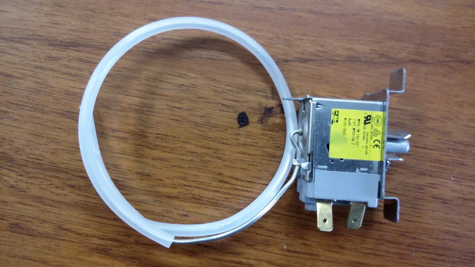 Whirlpool Refrigerator Temperature Control Thermostat WPW10511937