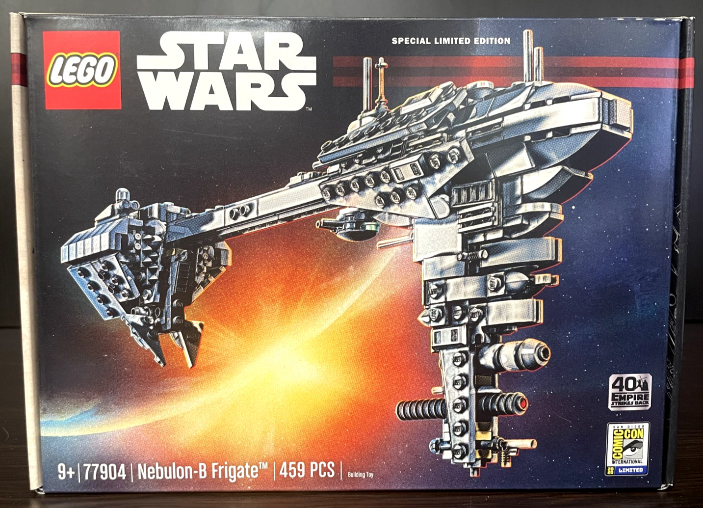 LEGO Star Wars Nebulon-B Frigate™ Special Limited Edition (77904) Sealed Box