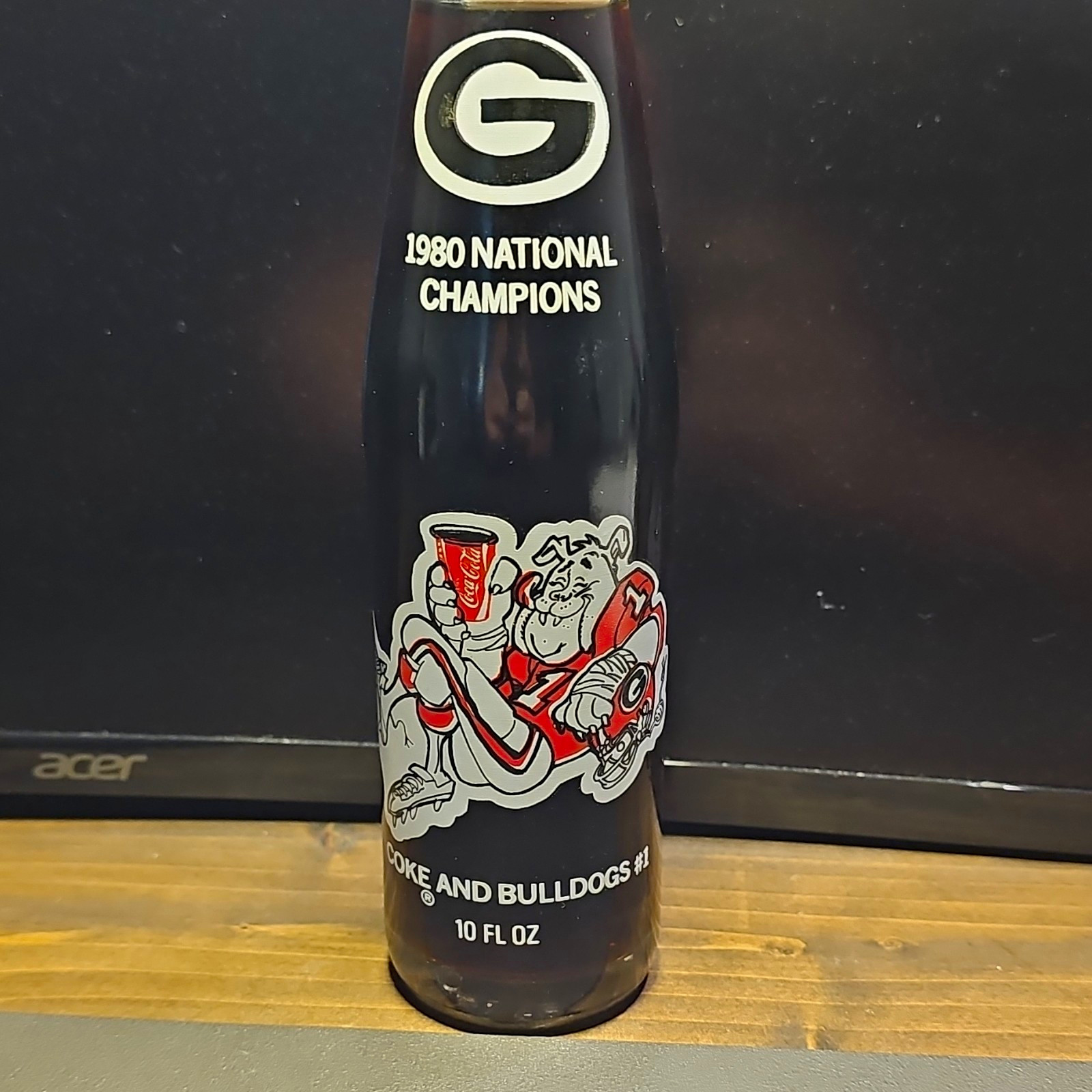 Coca-Cola Glass Bottle Georgia Bulldogs 1980 National Champions 10 fl oz Coca-Cola Glass Bottle Georgia Bulldogs 1980 National Champions 10 fl oz