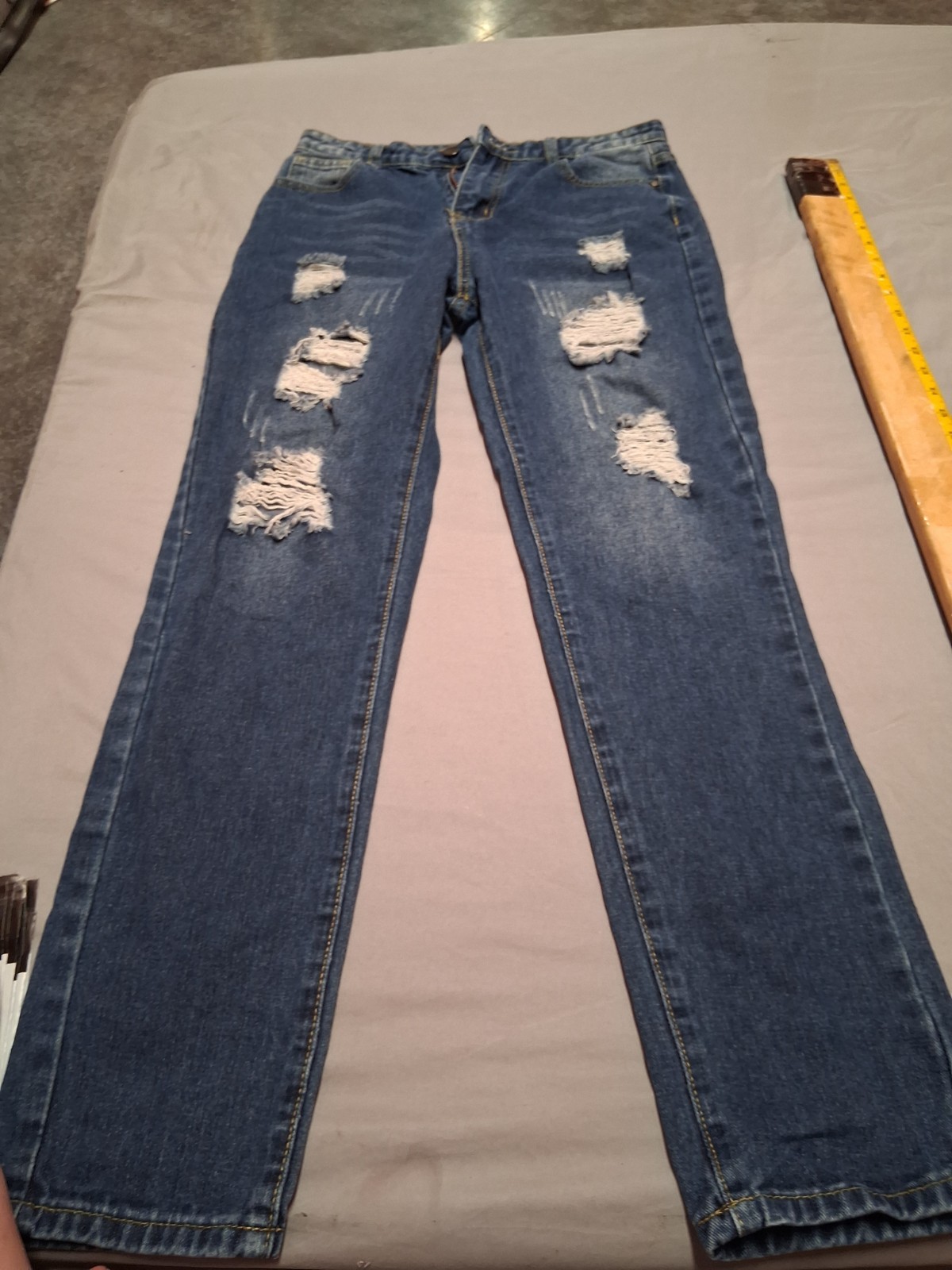 Unbranded Denim Stone Washed Destressed Jeans Boys Size 16