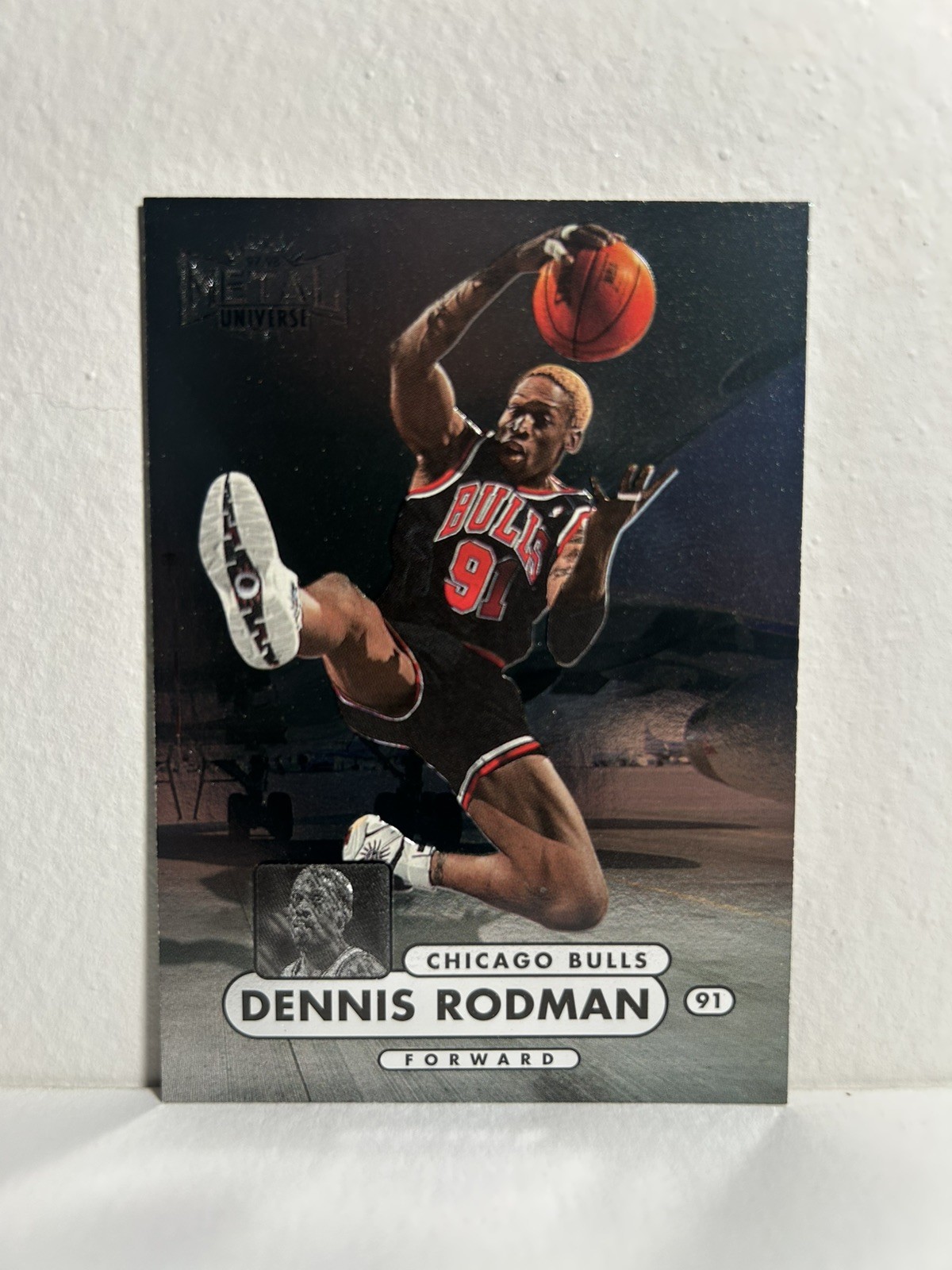1997-98 SkyBox Metal Universe #91 Dennis Rodman - Chicago Bulls