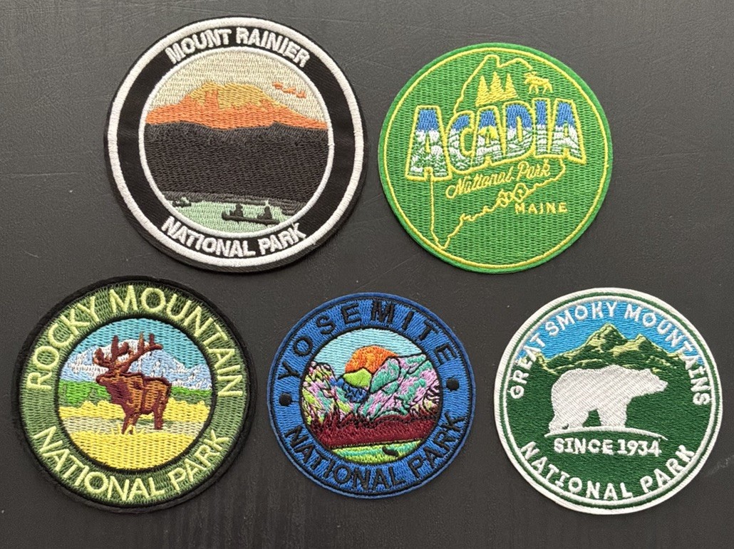 NATIONAL PARKS PATCH LOT YOSEMITE ACADIA MT RAINIER YELLOWSTONE SMOKY ROCKY MTNS NATIONAL PARKS PATCH LOT YOSEMITE ACADIA MT RAINIER YELLOWSTONE SMOKY ROCKY MTNS