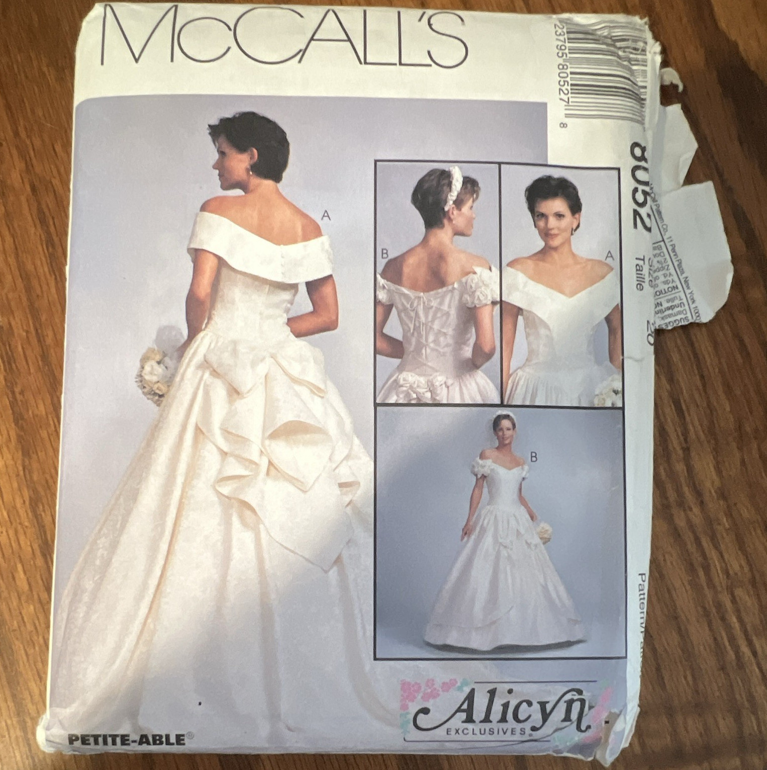 McCall’s Alicyn Exclusives 8052 Women’s Bridal Dress Sewing Pattern Size 20 McCall’s Alicyn Exclusives 8052 Women’s Bridal Dress Sewing Pattern Size 20