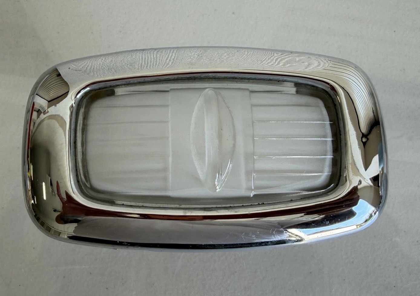 Vintage 1953-1954 Hudson Jet Interior Dome Light Lens & Chrome Bezel Super Clean Vintage 1953-1954 Hudson Jet Interior Dome Light Lens & Chrome Bezel Super Clean