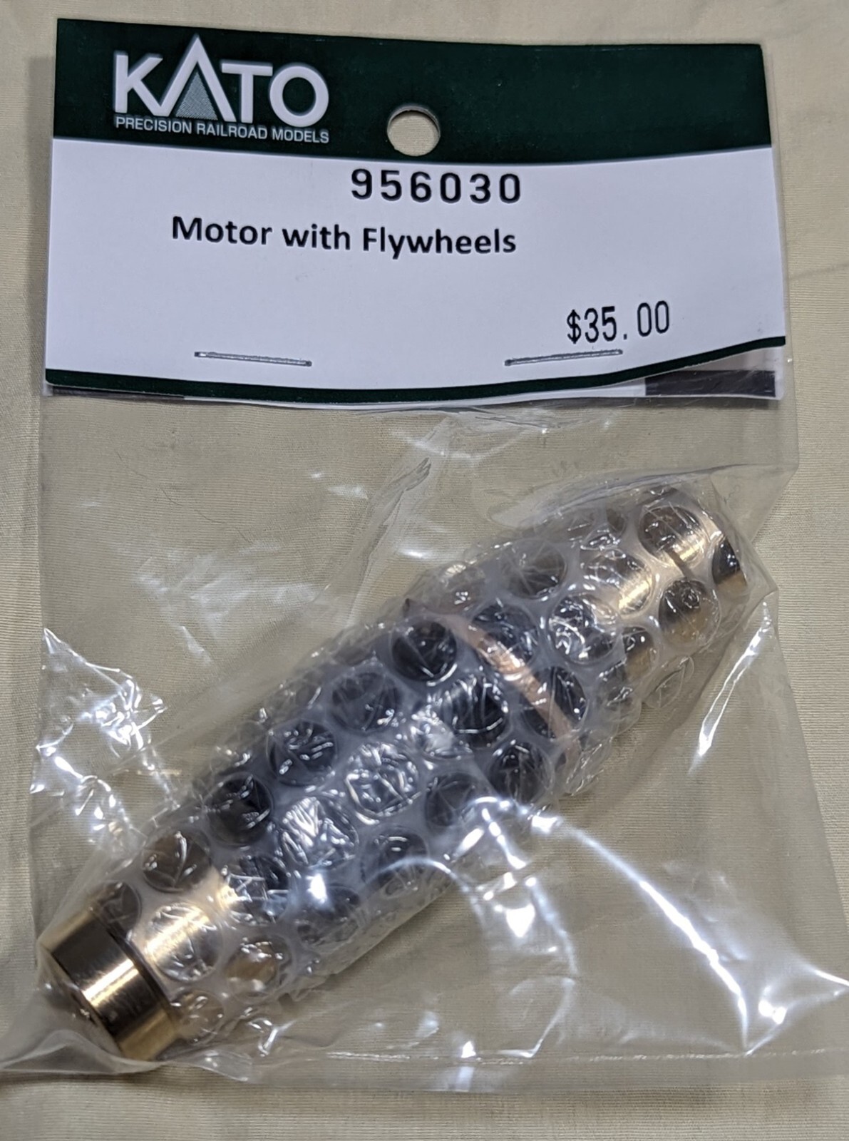 Kato 956030 HO H Motor With Flywheels NEW In Package