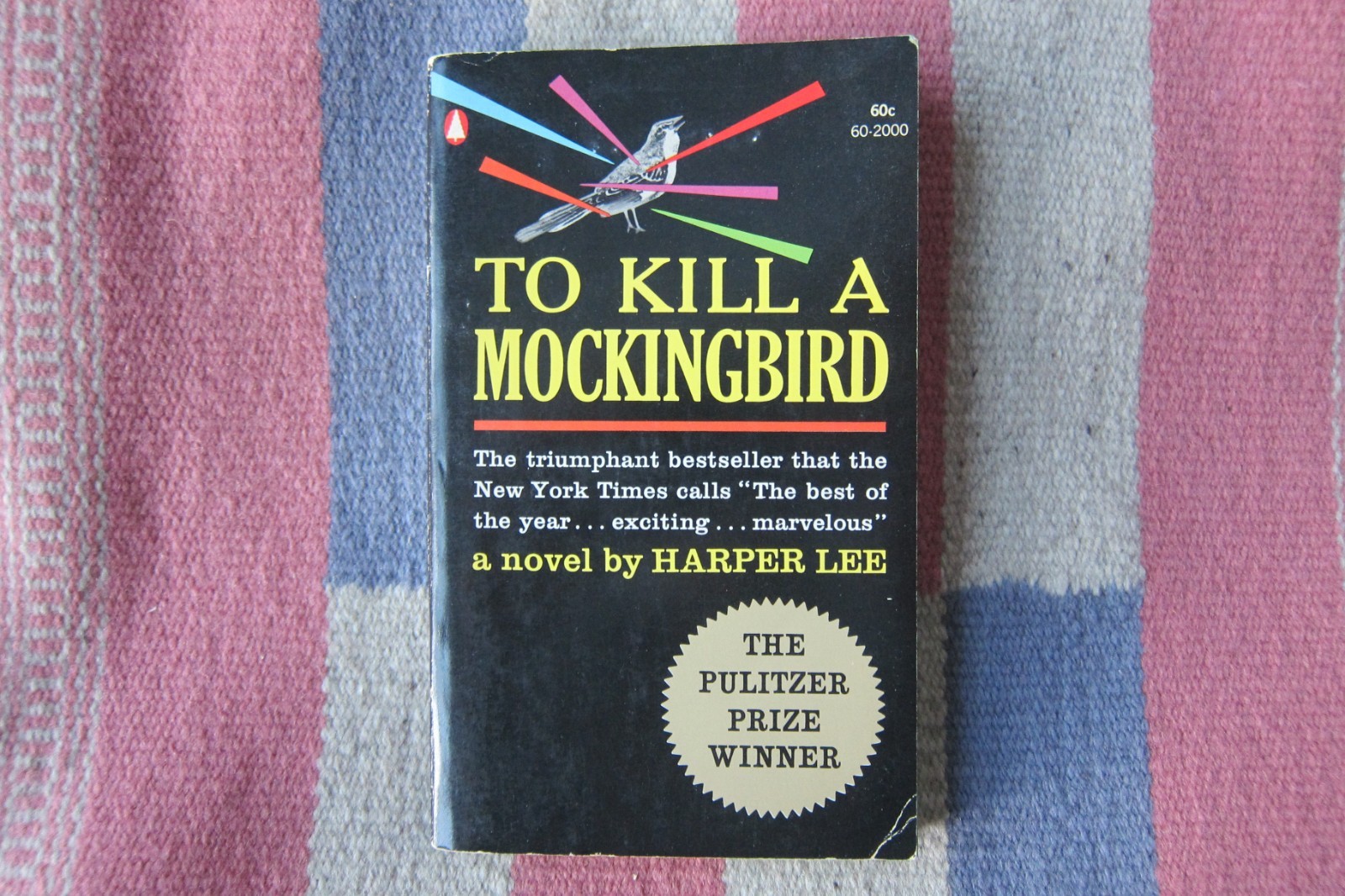 Vintage Paperback TO KILL A MOCKINGBIRD PAPERBACK HARPER LEE 1962