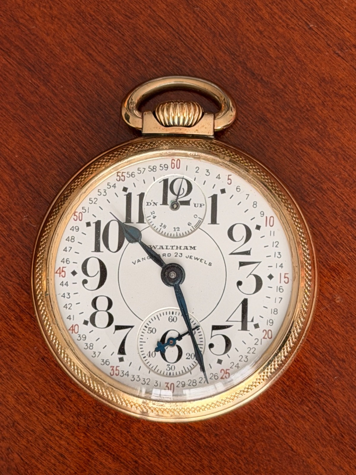 Waltham Vanguard Up/Down Indicator Pocket Watch - VERY CLEAN DIAL - 1931 Waltham Vanguard Up/Down Indicator Pocket Watch - VERY CLEAN DIAL - 1931