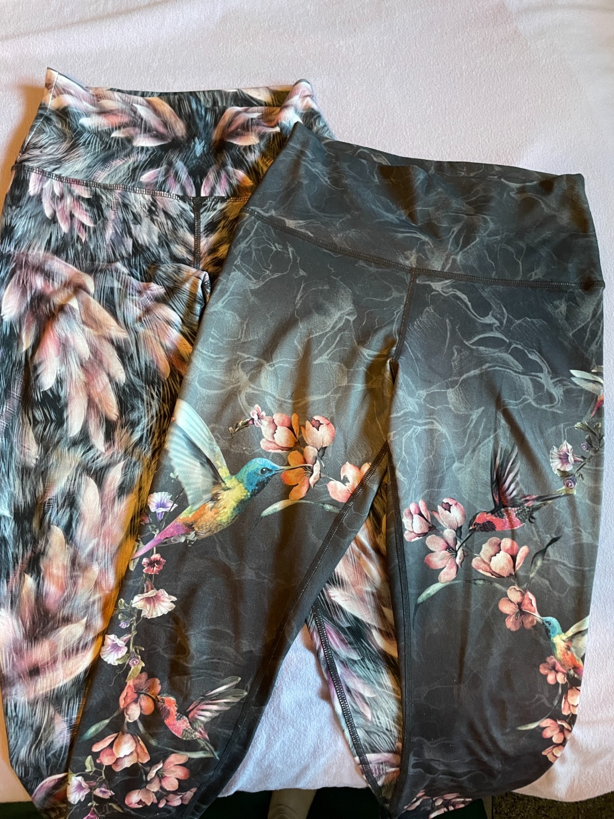 Floral and Feather Patterned Leggings - Women’s XL Floral and Feather Patterned Leggings - Women’s XL