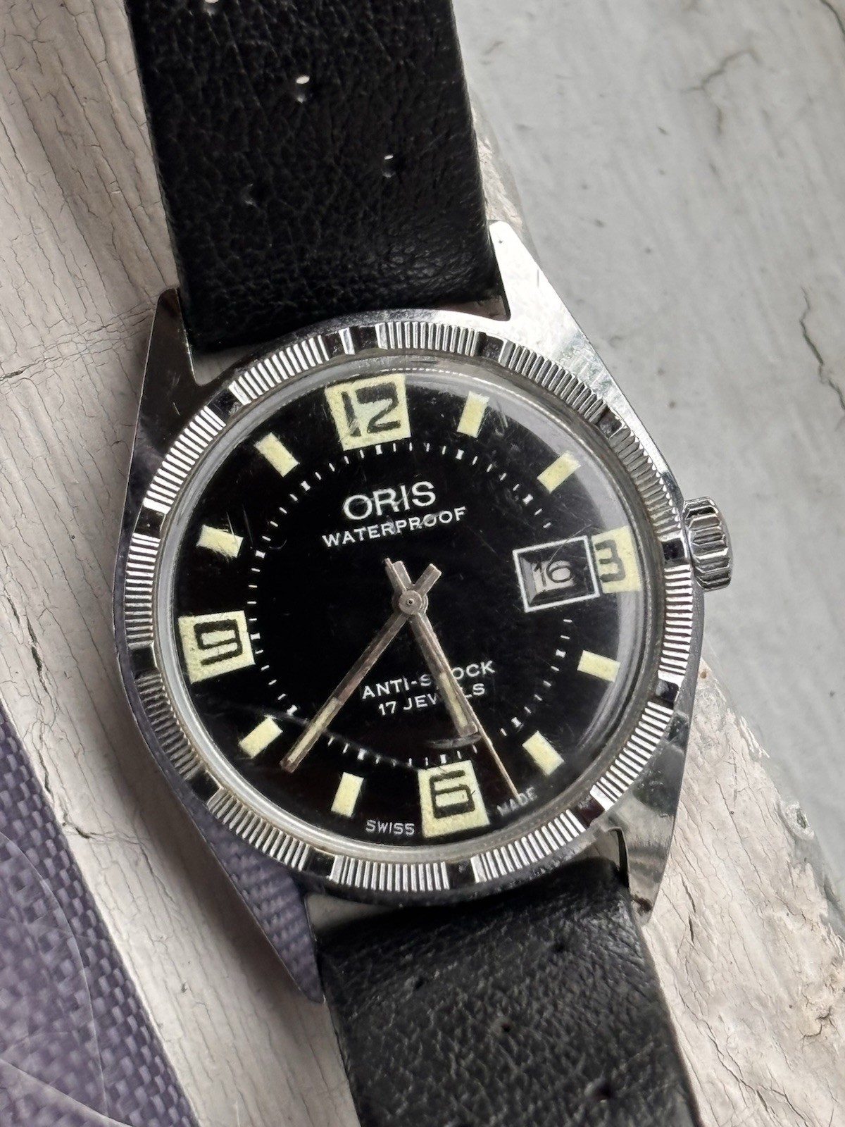 Vintage Men’s Oris Skindiver Manual Wind Swiss Made Watch Running Keeps Time Vintage Men’s Oris Skindiver Manual Wind Swiss Made Watch Running Keeps Time