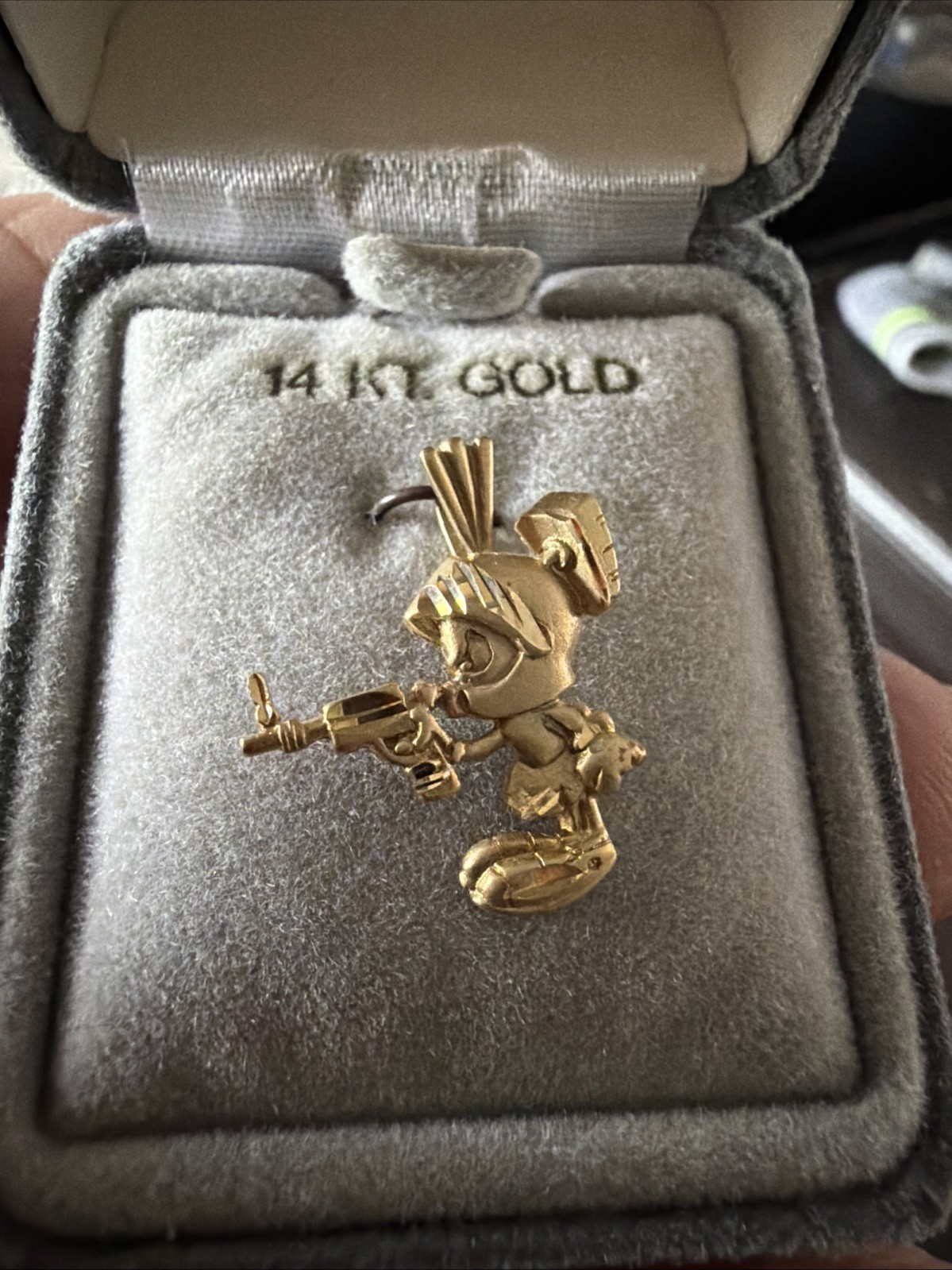 1992 Michael Anthony 14k Yellow Gold WB Marvin The Martian Pendant 1992 Michael Anthony 14k Yellow Gold WB Marvin The Martian Pendant