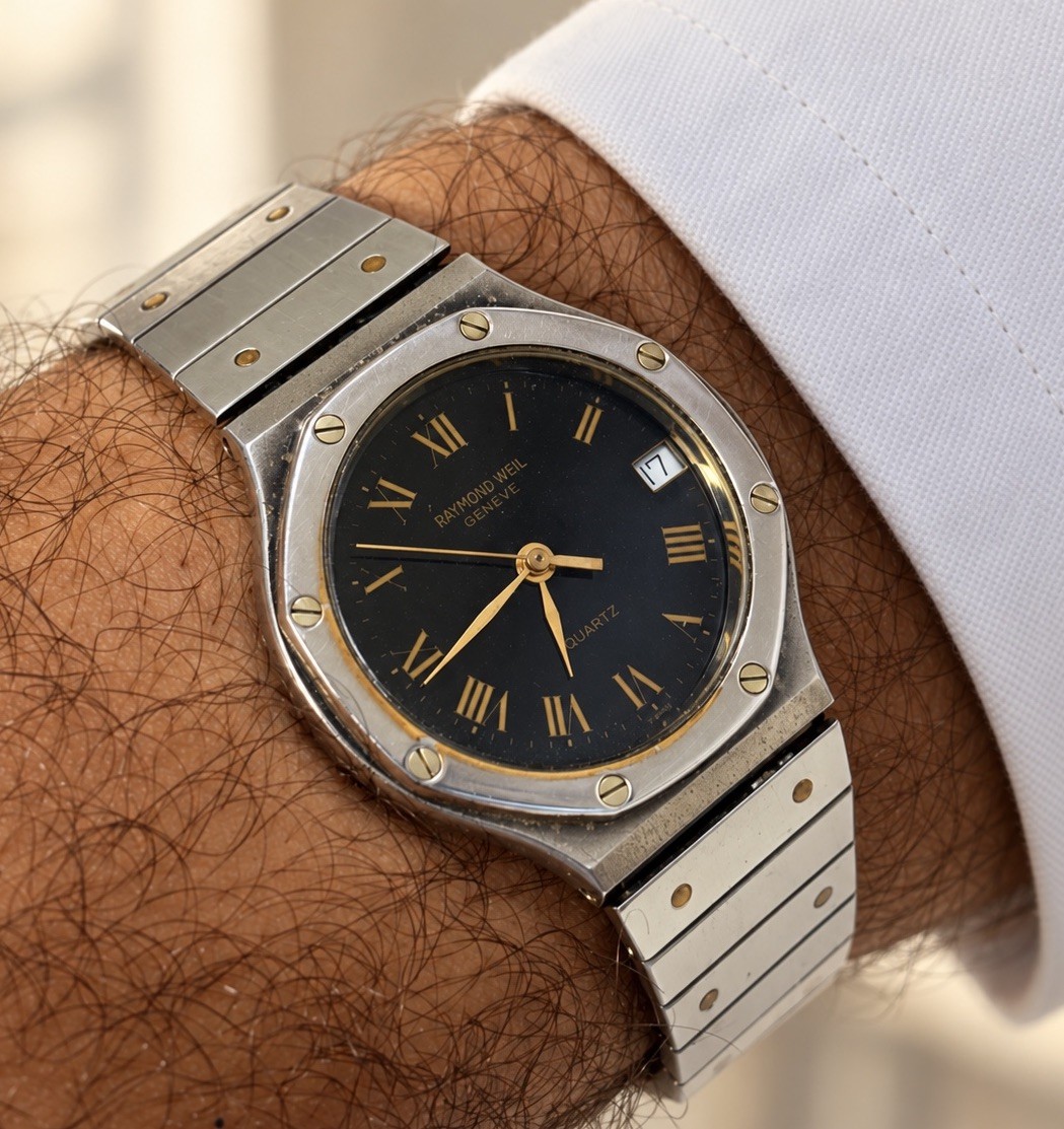 Vintage Raymond Weil Swiss Quartz 33mm Octagonal Roman Dial Two Tone Watch Box
