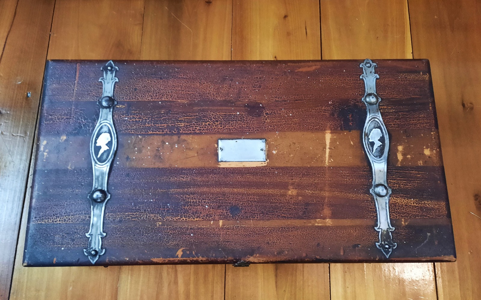 1880 Victorian Cedar Hope Chest, Keepsake Box. Rare Aluminum Straps w/ Lady Head 1880 Victorian Cedar Hope Chest, Keepsake Box. Rare Aluminum Straps w/ Lady Head