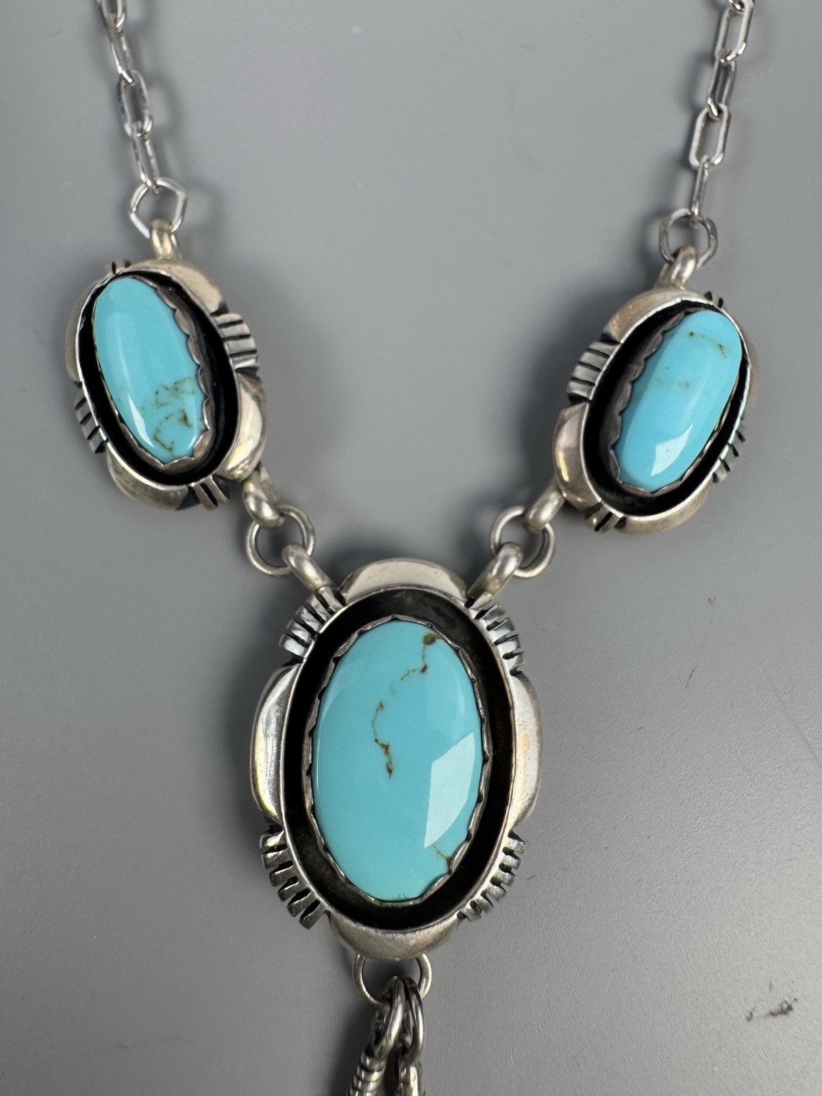 Leonard Marian Nez Navajo Sterling Silver Veined Turquoise Feather Necklace 16”