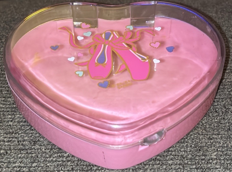 Vtg Sanrio 1988 PINK Ballet Ballerina Shoes Compact Beauty Set EXTREMELY RARE Vtg Sanrio 1988 PINK Ballet Ballerina Shoes Compact Beauty Set EXTREMELY RARE