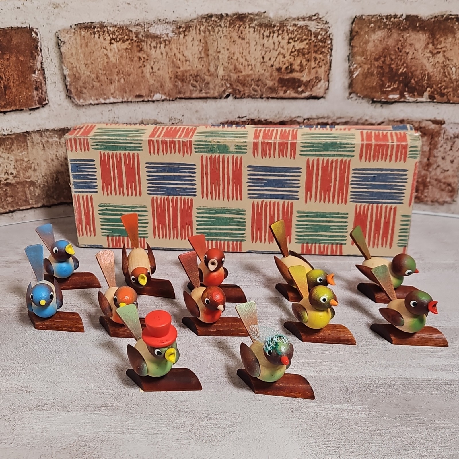 Vintage Erzgebirge Wooden Bird Place Card Holders Set of 12 Made in Germany East