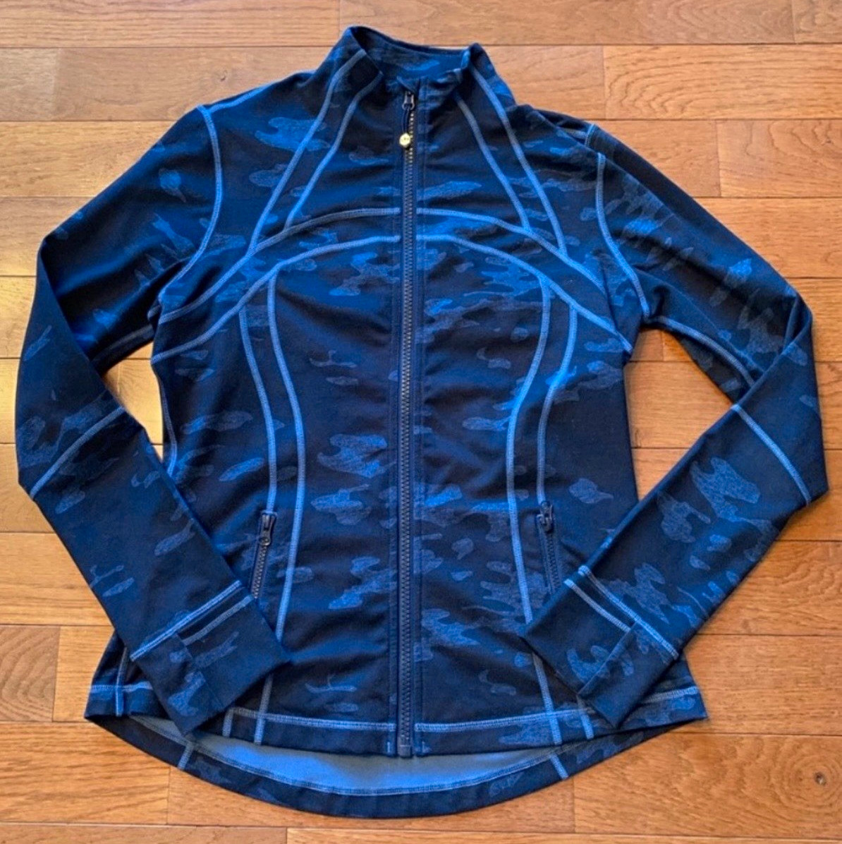 Lululemon Define Jacket: Blue “oil slick camouflage” size 8 Lululemon Define Jacket: Blue “oil slick camouflage” size 8