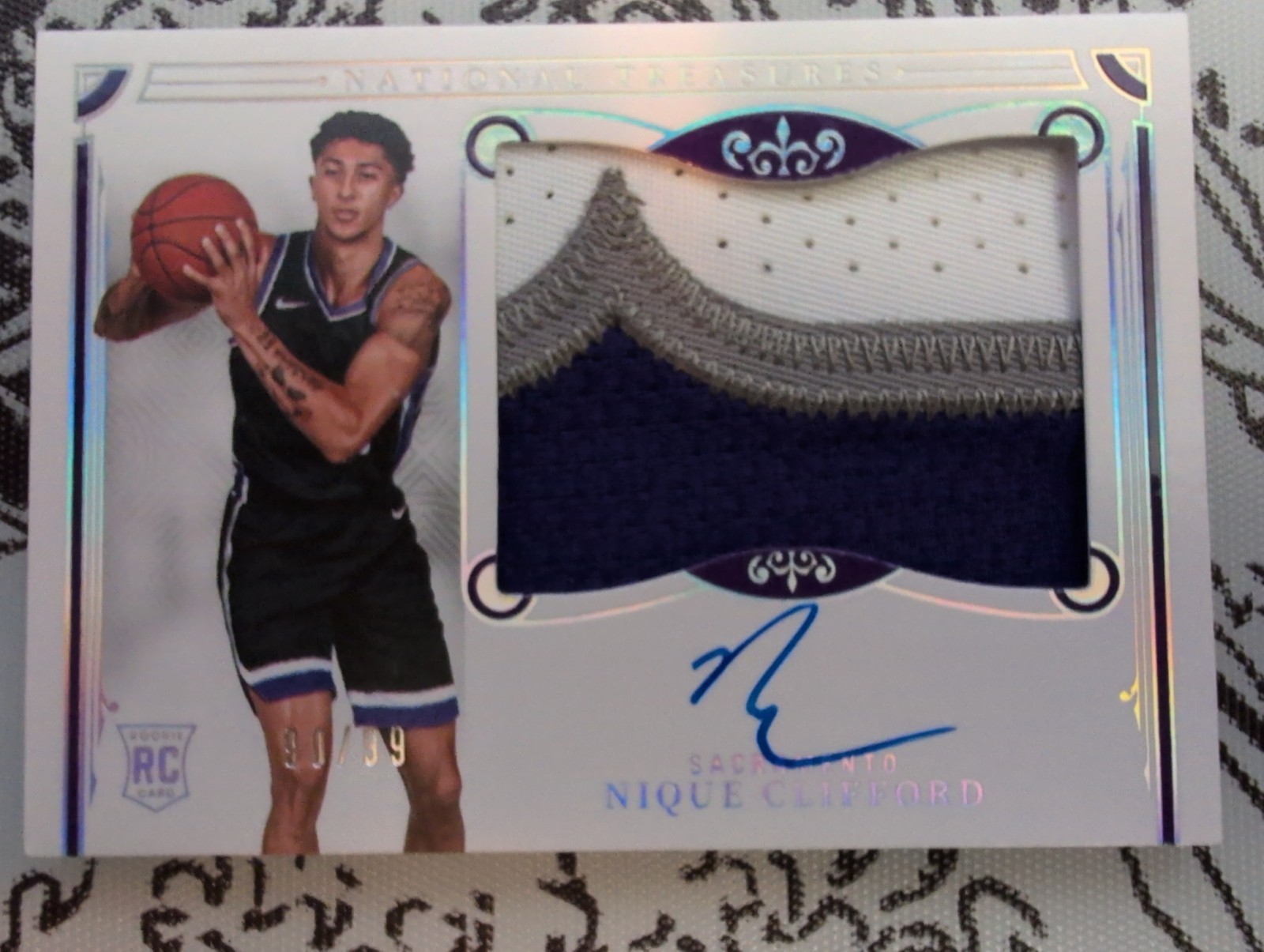 2025-26 Origins NIQUE CLIFFORD National Treasures Rookie Patch Auto /99 RPA #15 2025-26 Origins NIQUE CLIFFORD National Treasures Rookie Patch Auto /99 RPA #15