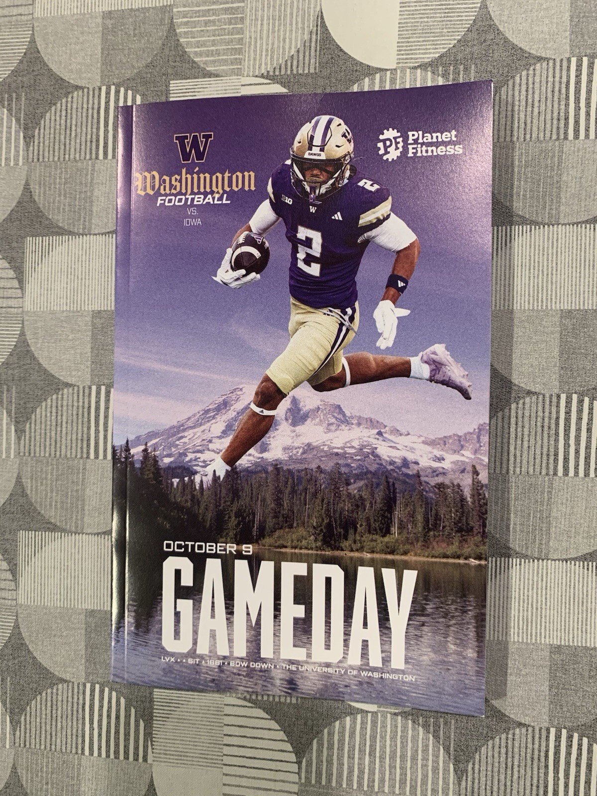 2026 UW Washington Huskies Iowa Hawkeyes Football Program 10/9 Dezmen Roebuck 2026 UW Washington Huskies Iowa Hawkeyes Football Program 10/9 Dezmen Roebuck