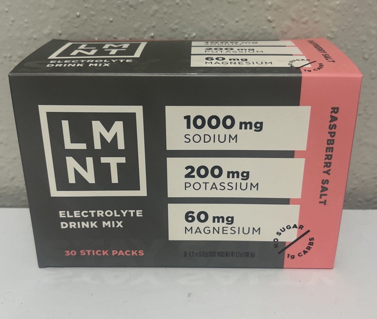 NEW - LMNT Zero Sugar Electrolytes - Raspberry Salt - Exp 2026 NEW - LMNT Zero Sugar Electrolytes - Raspberry Salt - Exp 2026