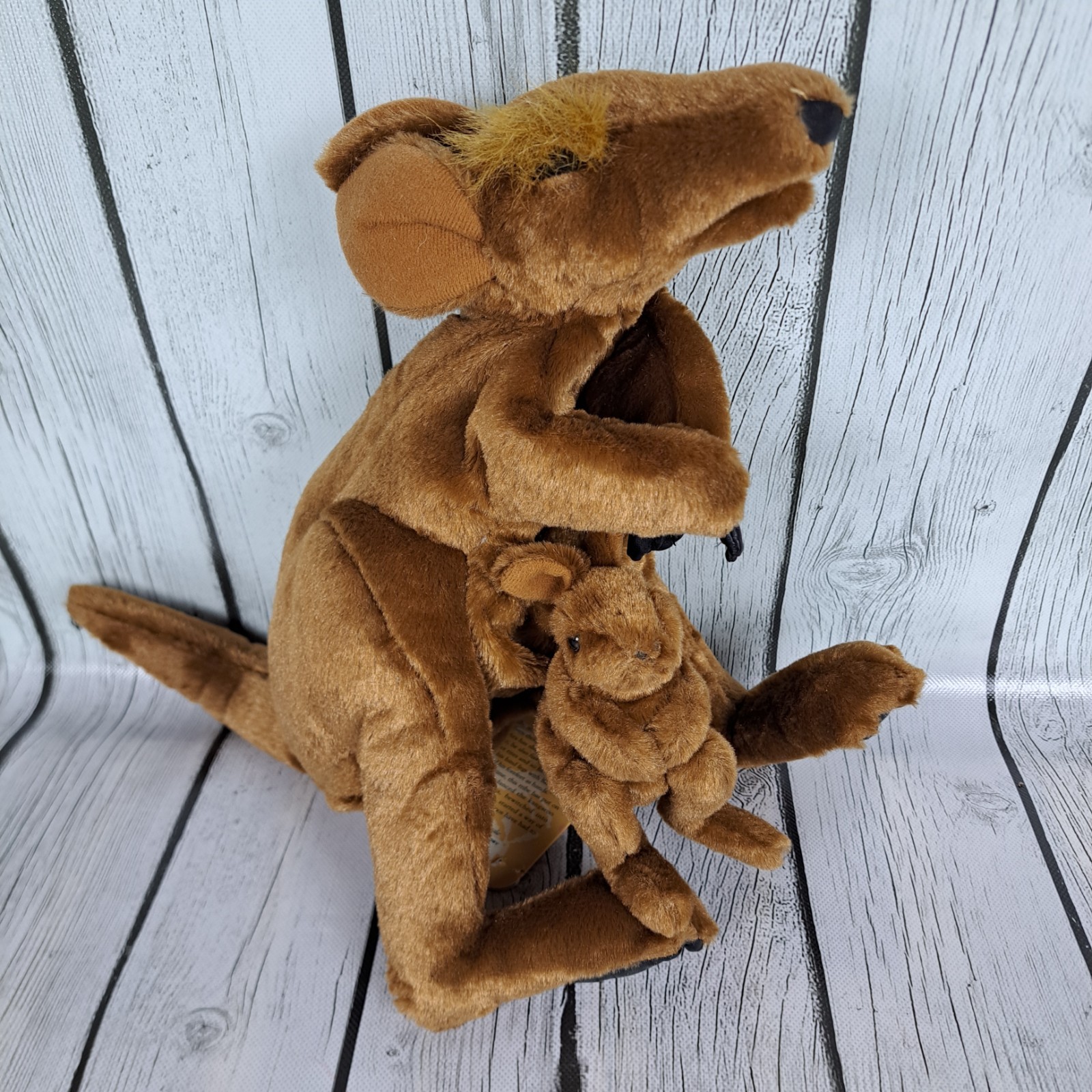 Folkmanis Folktails Kangaroo Hand Puppet With Joey Plush NWT Realistic 15” Folkmanis Folktails Kangaroo Hand Puppet With Joey Plush NWT Realistic 15”