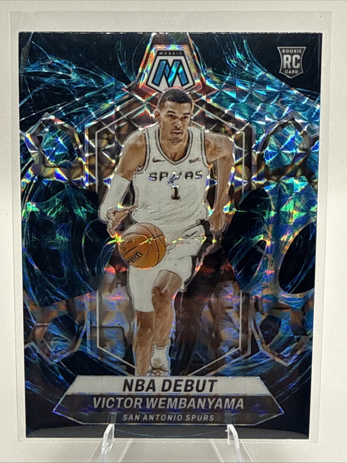 2023-24 Panini Mosaic - NBA Debut Victor Wembanyama #257 Genesis Mosaic Prizm