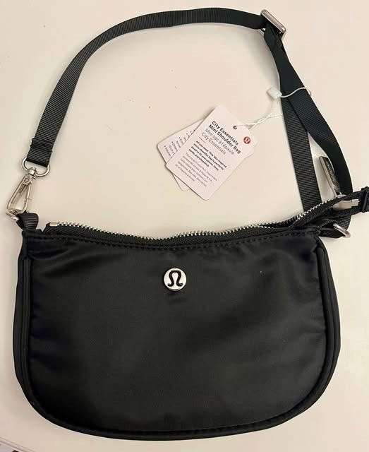 NWT Lululemon City Essentials Mini Shoulder Bag Size 1L Black NWT Lululemon City Essentials Mini Shoulder Bag Size 1L Black